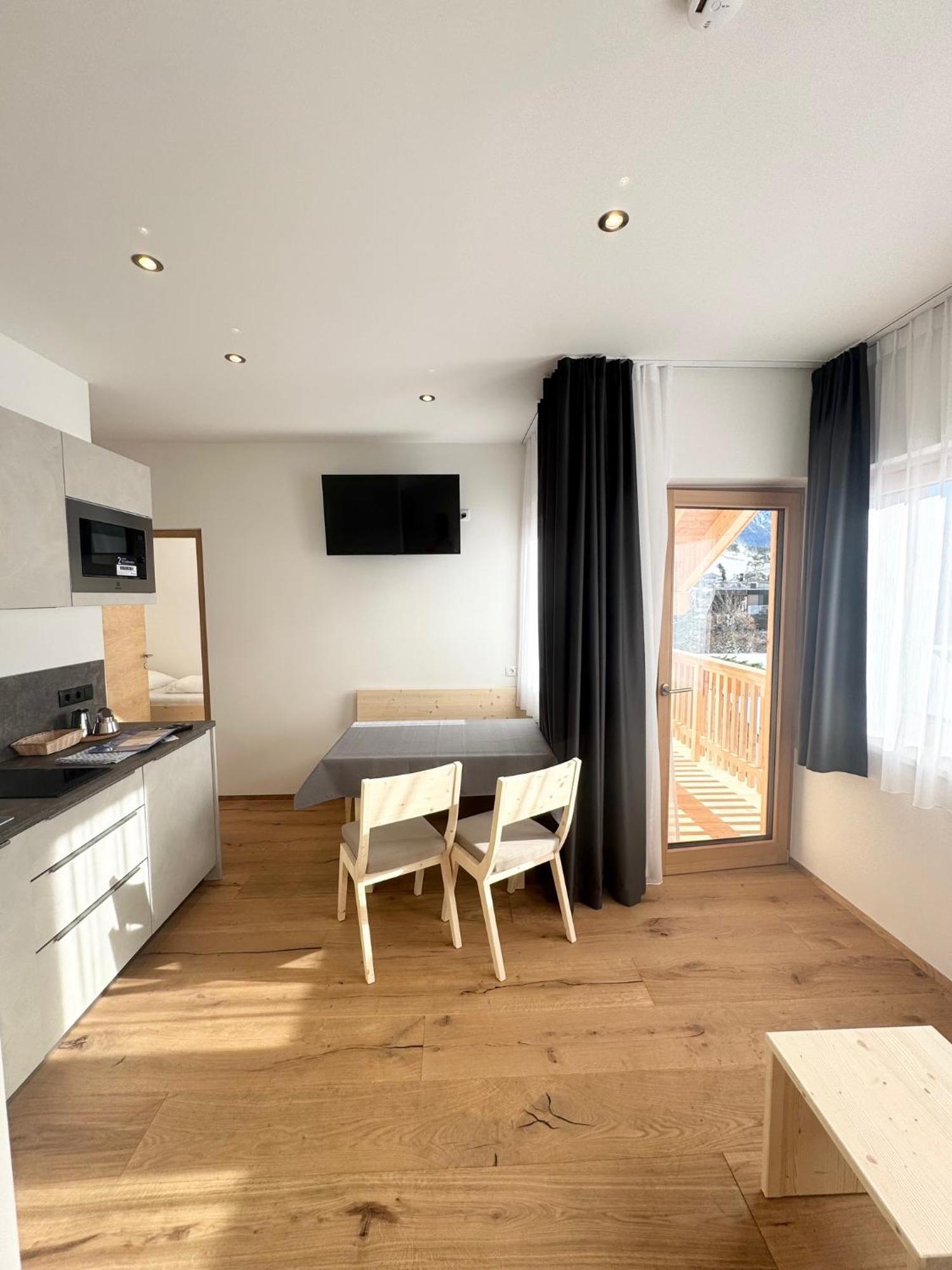 Residence Vajolet San Cassiano Екстер'єр фото