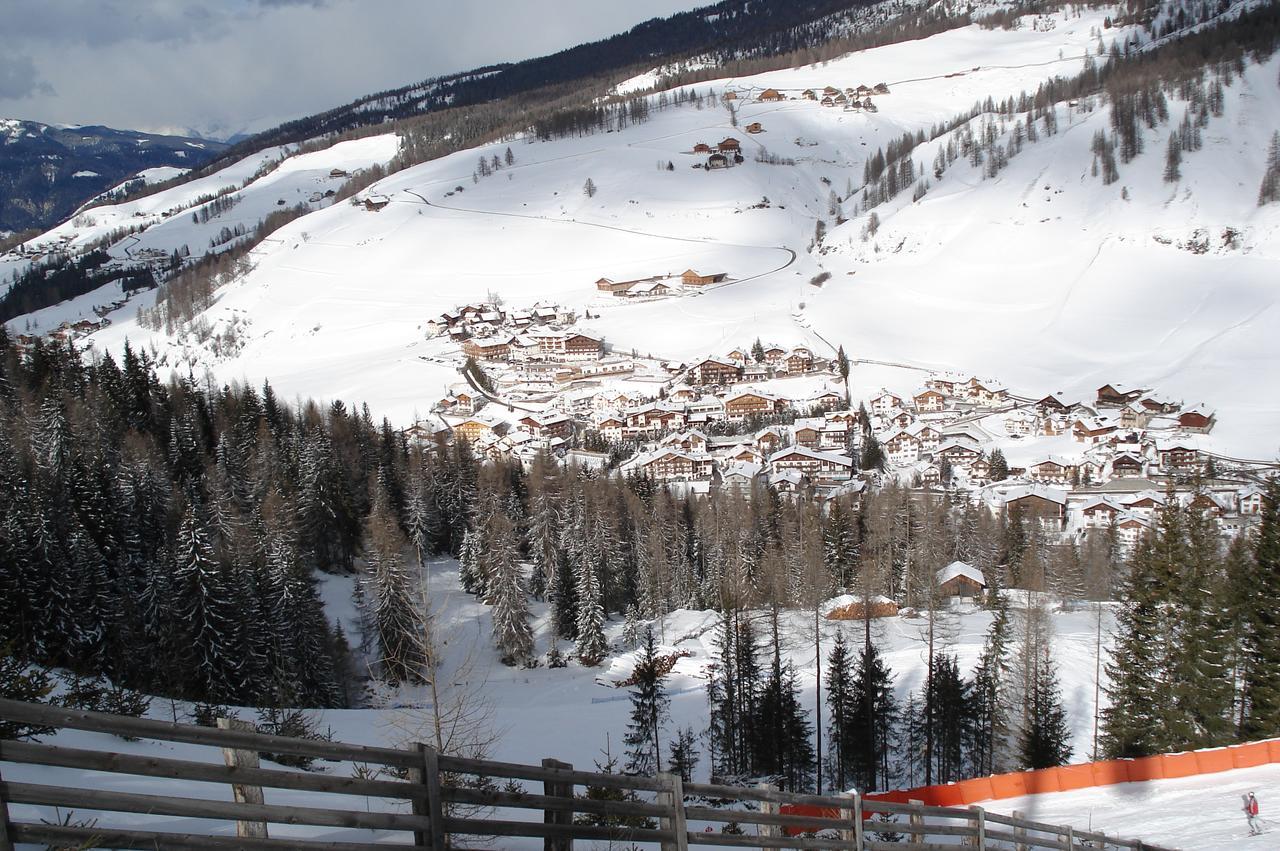 Residence Vajolet San Cassiano Екстер'єр фото
